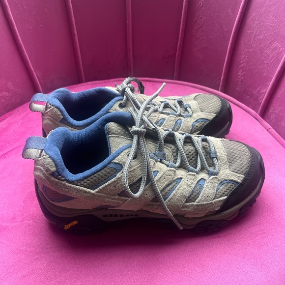 Merrell Gray and Blue Athletic Sneakers - Picture 2 of 6
